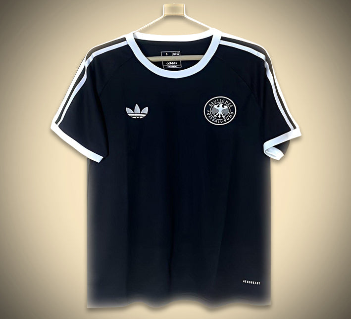 maillot-concept-noir-anniversaire-de-l-equipe-d-allemagne-edition-125-ans Sort Fodboldtrøje-Concept jubilæum for Tysklands landshold 125 års udgave
