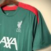 haut-de-training-liverpool-vert-pour-football-collection-2425 Træningstop Liverpool grøn til fodbold kollektion 2425