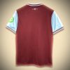 MAILLOTWESTHAMDOMICILEDOS.jpg West Ham Hjemmebanetrøje 2024-2025 set fra siden