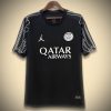 MaillotPSGexterieur25-1.jpg Paris Saint-Germain Udebanetrøje 2024-2025 set forfra