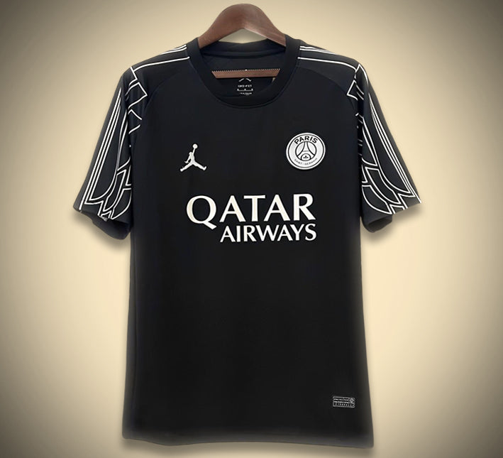 MaillotPSGexterieur25-1.jpg Paris Saint-Germain Udebanetrøje 2024-2025 set forfra