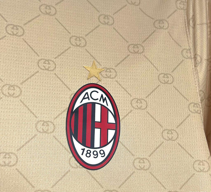 Fodboldtrøje concept AC Milan Gucci-udgave guld sæson 2425