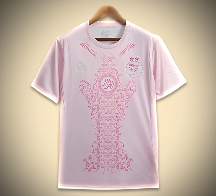 tshirt-maillot-algerie-rose-edition-speciale-style-streetwear T-shirt Fodboldtrøje-Concept Algeriet pink specialudgave streetwear stil
