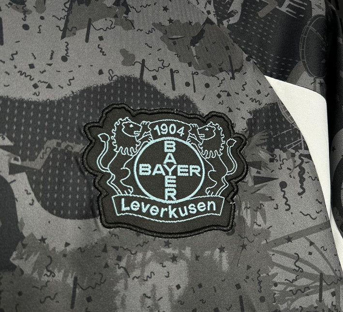 tenue-exterieure-bayer-leverkusen-troisieme-maillot-football-2024-2025 Udebanedragt Bayer Leverkusen tredje fodboldtrøje 2024 2025