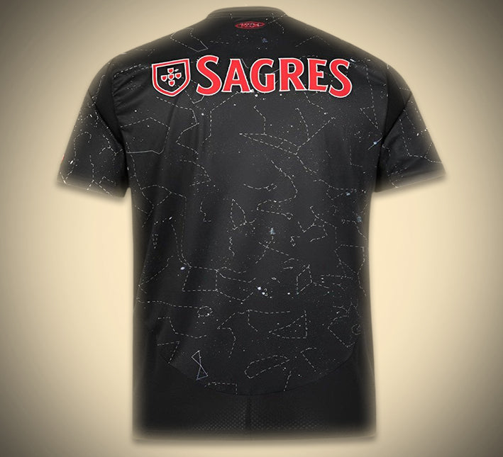 maillot-exterieur-benfica-saison-deux-mille-vingt-quatre-vingt-cinq-tenue-officielle Udebanetrøje Benfica sæson 2024/2025 officielt sæt