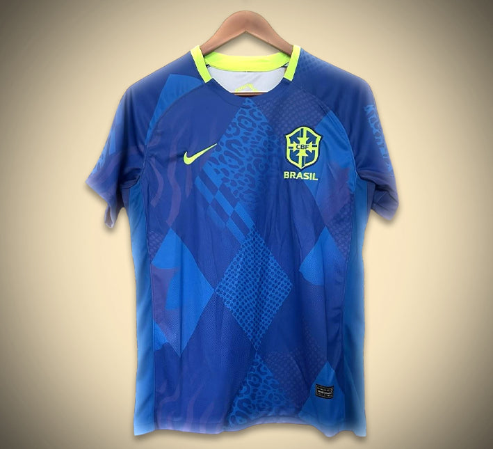 maillot-de-football-bresil-jaune-version-exterieur-coupe-moderne-et-respirante Brasilien fodboldtrøje gul udgave moderne og åndbar