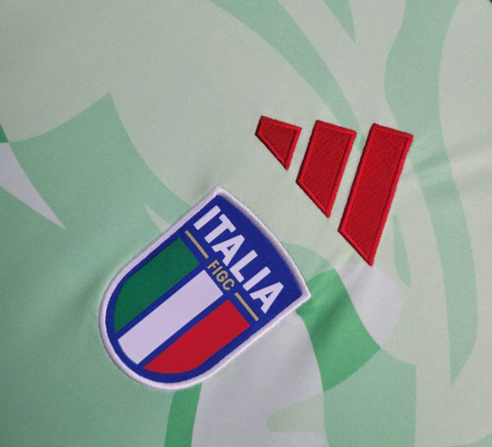 ude trøje i grøn farve Italien sæson 2425