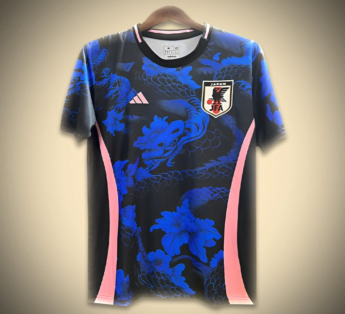 maillot-concept-japon-dragon-noir-et-bleu-pour-fan-de-football fodboldtrøje concept Japan drage sort og blå til fodboldfan