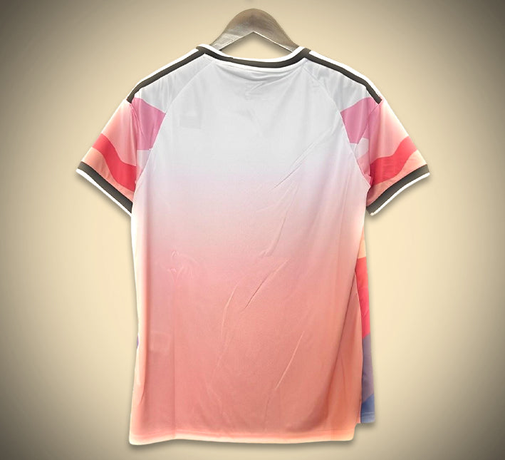 jersey-style-japon-rosebleu-2425-coupe-sportive-pour-supporter Trøje stil Japan PinkBlå 2425 sportsligt snit til fan