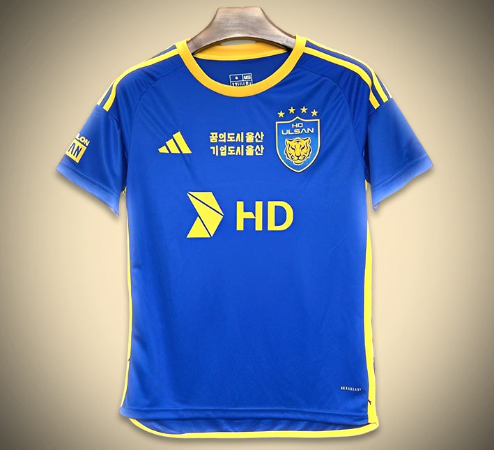 Ulsan Hyundai Hjemmebanetrøje 2024-2025 set forfra