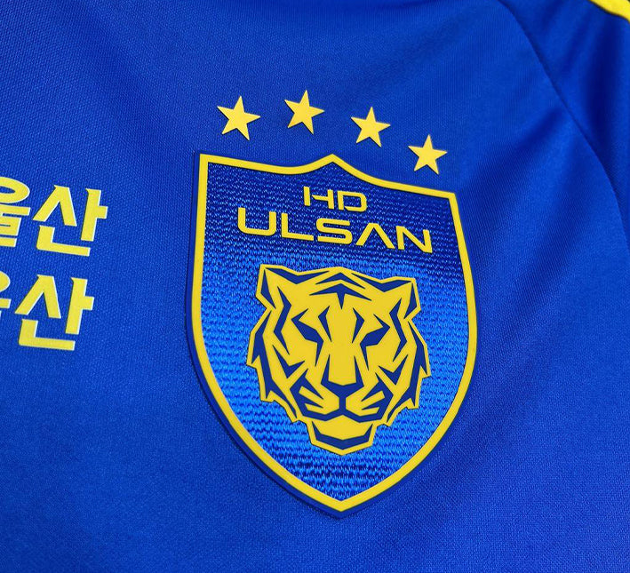 Ulsan Hyundai Hjemmebanetrøje 2024-2025 stofdetalje