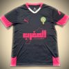 maillot-concept-maroc-edition-noir-et-rose-saison-2025-2026-tenue-de-football Fodboldtrøje-Concept Marokko sort og pink udgave sæson 2025 2026 fodbolddragt