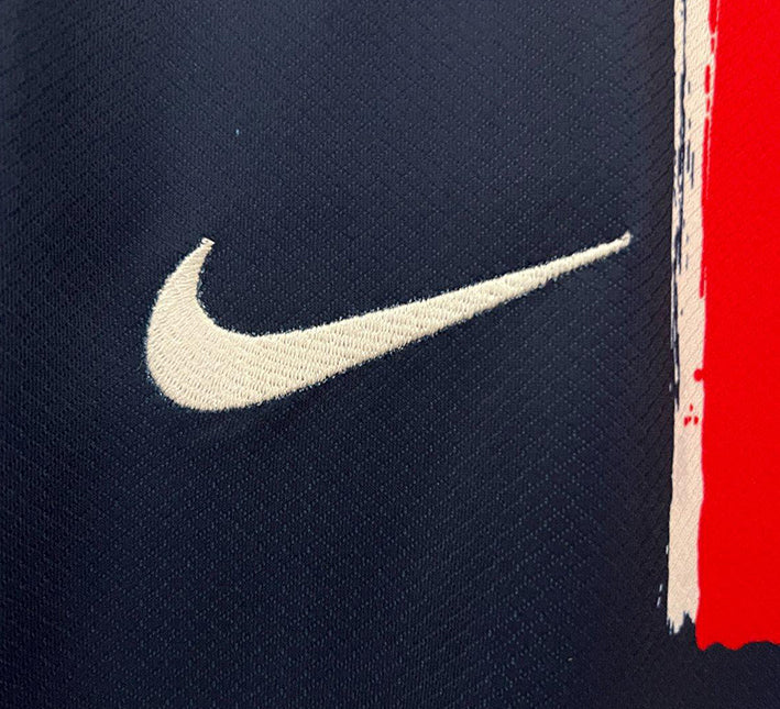 Paris Saint-Germain Hjemmebanetrøje 1 Stjerne 2024-2025 stofdetalje