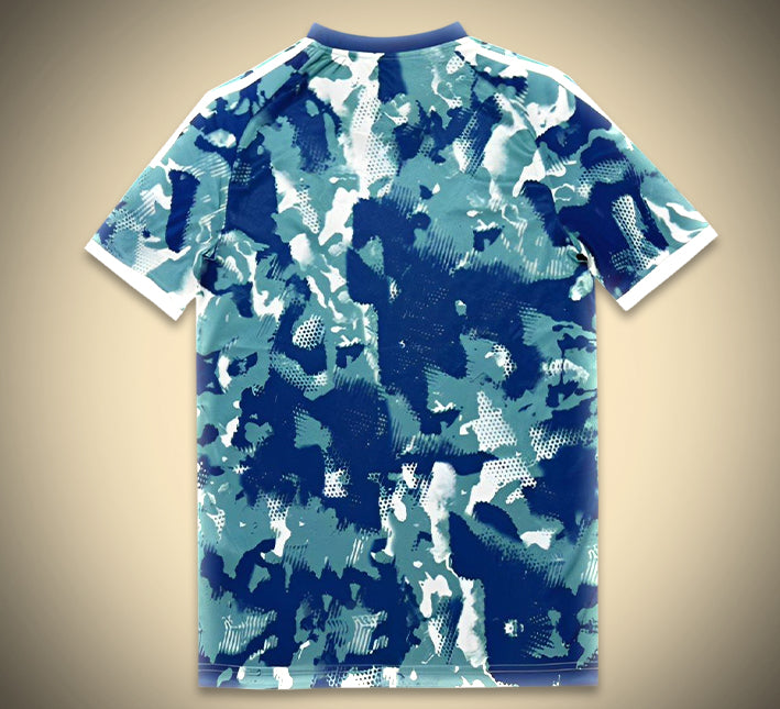 maillot-de-football-concept-real-madrid-edition-camouflage-saison-vingt-cinq-vingt-six fodboldtrøje concept Real Madrid edition camouflage sæson femogtyve seksogtyve