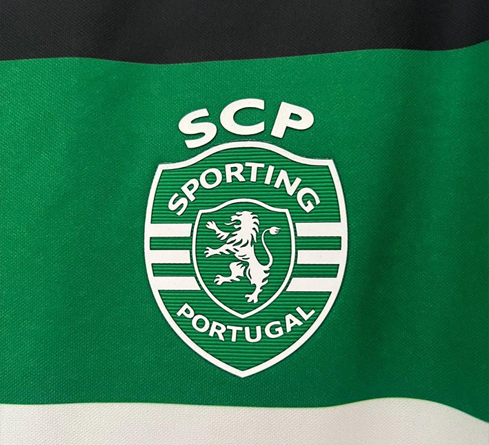 Fodboldtrøje Sporting CP Hjemmebanetrøje 2024-2025 set fra siden