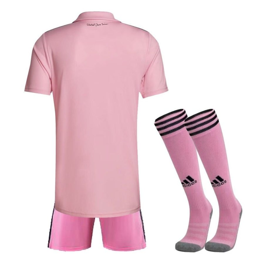 ensemble-enfant-inter-miami-domicile-saison-2023-2024-maillot-et-short Børnesæt Inter Miami hjemmebanetrøje sæson 2023 2024 trøje og shorts