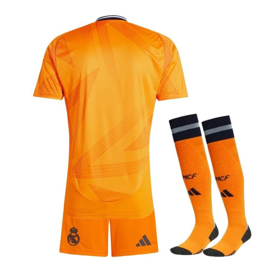 ensemble-enfant-real-madrid-maillot-exterieur-saison-2024-2025 Børnesæt Real Madrid udebanetrøje sæson 2024 2025