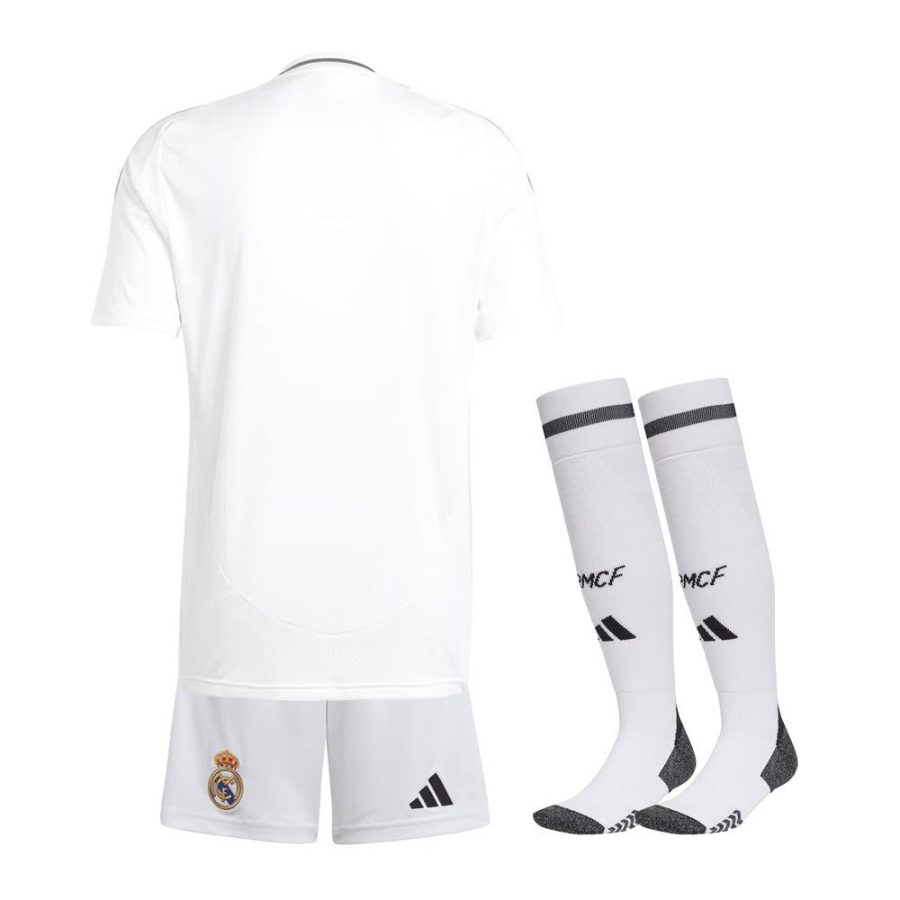 Børnesæt Real Madrid hjemmebanetrøje sæson 2024 2025 med shorts