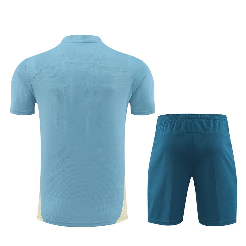 ensemble-maillot-et-short-olympique-de-marseille-saison-deux-mille-vingt-quatre-deux-mille-vingt-cinq Sæt med trøje og shorts Olympique de Marseille sæson to tusind fireogtyve to tusind femogtyve