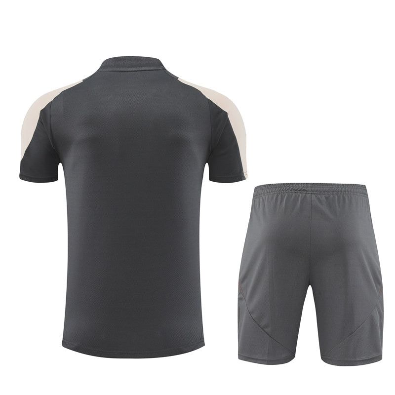 Sæt med trøje og shorts Real Madrid sæson 2024 2025 officielt outfit