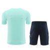 ensemble-maillot-et-short-real-madrid-saison-2024-2025-tenue-officielle Sæt med trøje og shorts Real Madrid sæson 2024 2025 officielt outfit