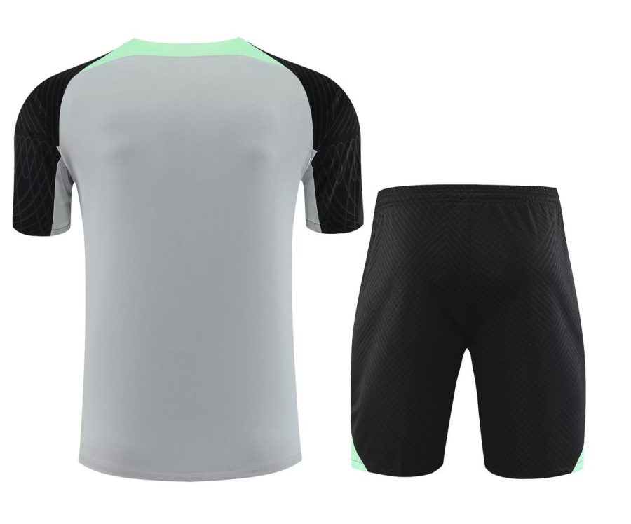 ensemble-training-liverpool-blanc-saison-2023-2024-tenue-d-entrainement-officielle Træningssæt Liverpool hvid sæson 2023 2024 officielt træningstøj