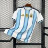 jersey-de-football-argentine-domicile-2026-rayures-bleu-ciel-et-blanc Fodboldtrøje Argentina hjemmebanetrøje 2026 med himmelblå og hvide striber