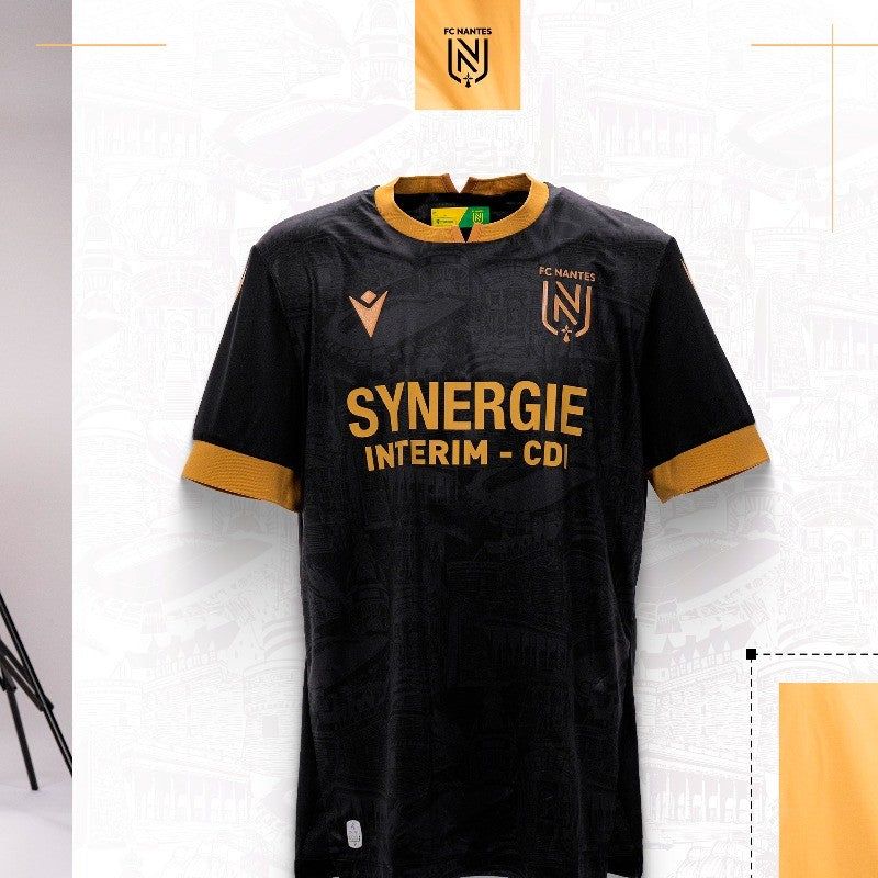 jersey-de-football-nantes-exterieur-2024-2025-couleur-et-design-du-club Fodboldtrøje Nantes ude 2024 2025 farve og design fra klubben