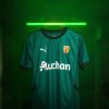 jersey-de-football-rc-lens-exterieur-couleurs-du-club-sang-et-or fodboldtrøje RC Lens udebane klubbens farver blod og guld