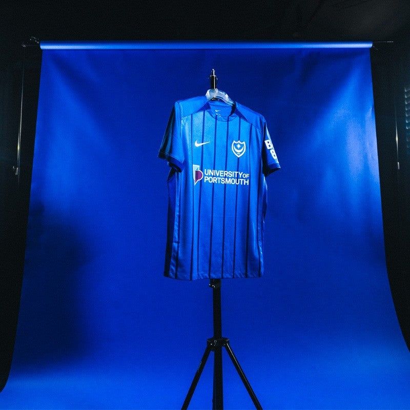 hjemmebanetrøje Portsmouth FC ny supportertrøje i åndbart stof
