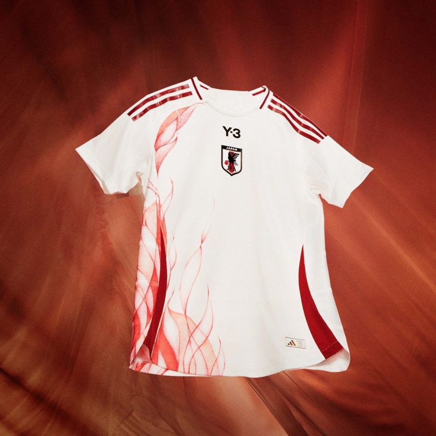 jersey-japon-exterieur-2024-equipe-nationale-coupe-et-design-moderne Fodboldtrøje Japan ude 2024 landshold moderne snit og design