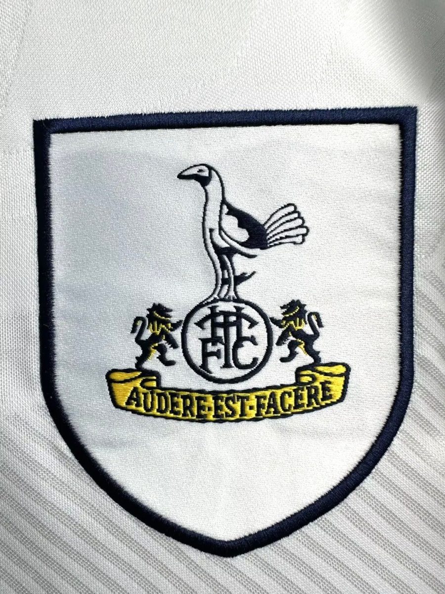 jersey-tottenham-hotspur-domicile-ancien-modele-collection-football trøje Tottenham Hotspur hjemmebane gammel model fodboldsamling