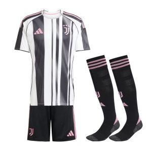 kit-enfant-juventus-domicile-2025-2026 BØRNESÆT JUVENTUS HJEMMEBANETRØJE 2025-2026