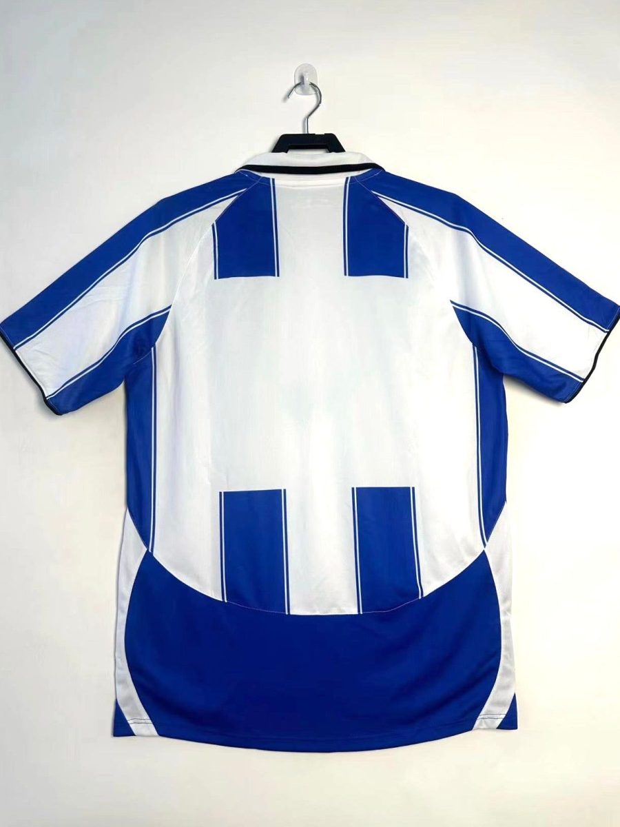 maillot-collector-fc-porto-finaliste-c1-coupe-d-europe-deux-mille-trois-deux-mille-quatre Samlertrøje FC Porto finalist C1 Europa Cup to tusind tre to tusind fire