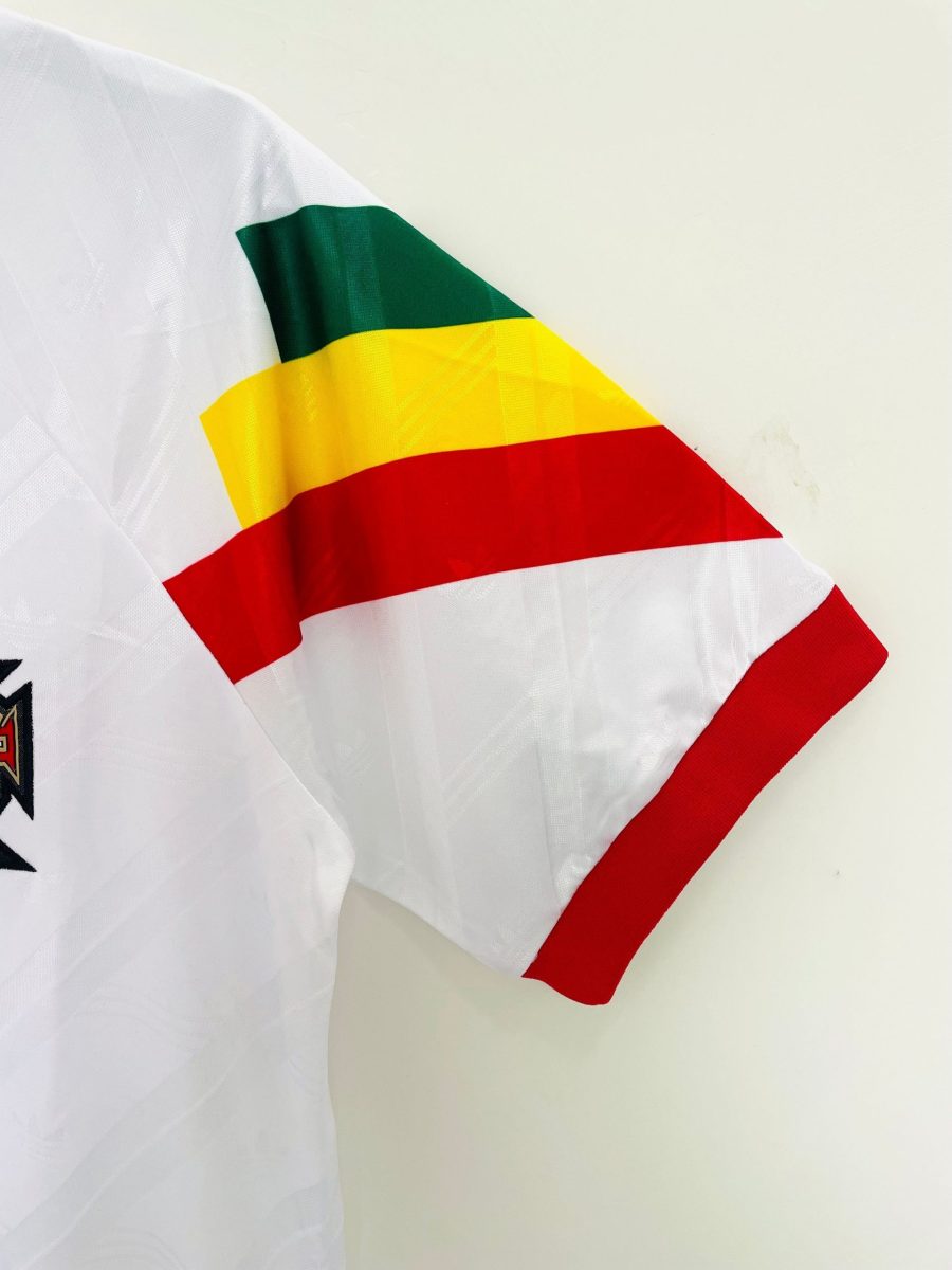Portugal fodboldtrøje rød og grøn retro stil 90'erne