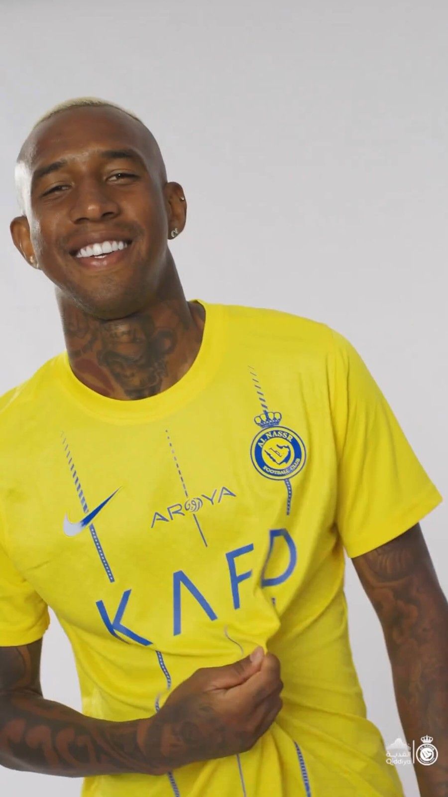 fan-trøje Al Nassr FC hjemmebaneudgave 2023 2024