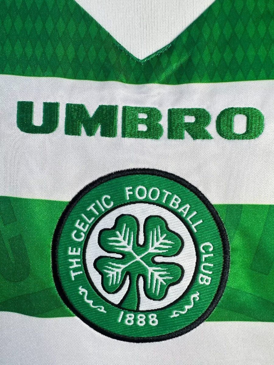 Hjemmebanetrøje Celtic FC sæson 1997 1998 farve grøn og hvid
