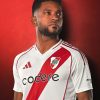 River Plate hjemmebanetrøje sæson tyve tyve fire tyve tyve fem