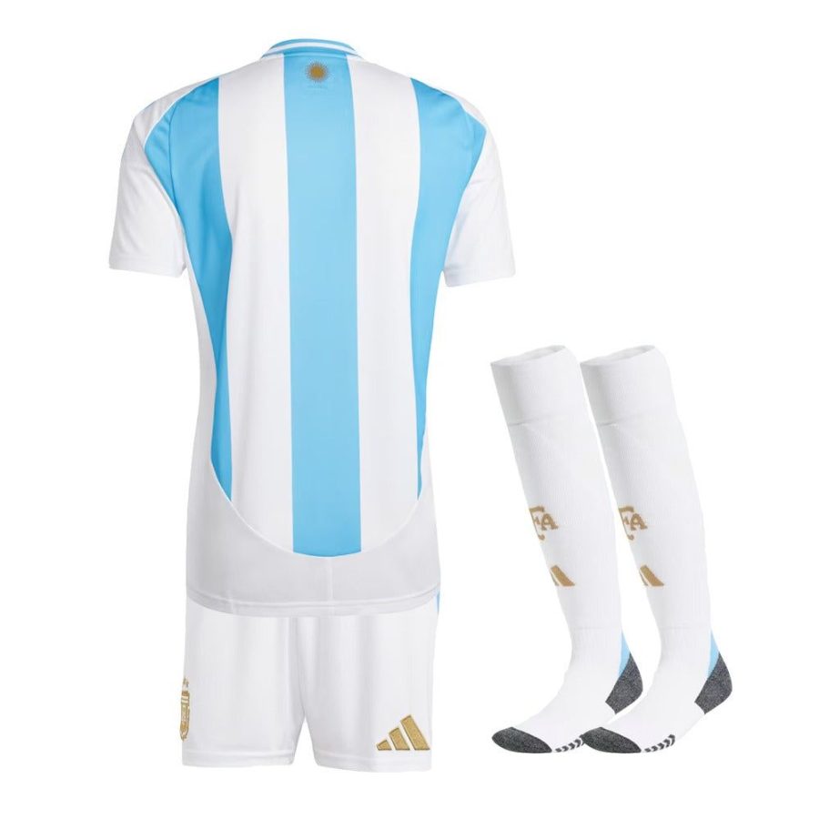 maillot-enfant-argentine-domicile-saison-2024-tenue-de-football børnetrøje Argentina hjemmebane sæson 2024 fodbolddragt