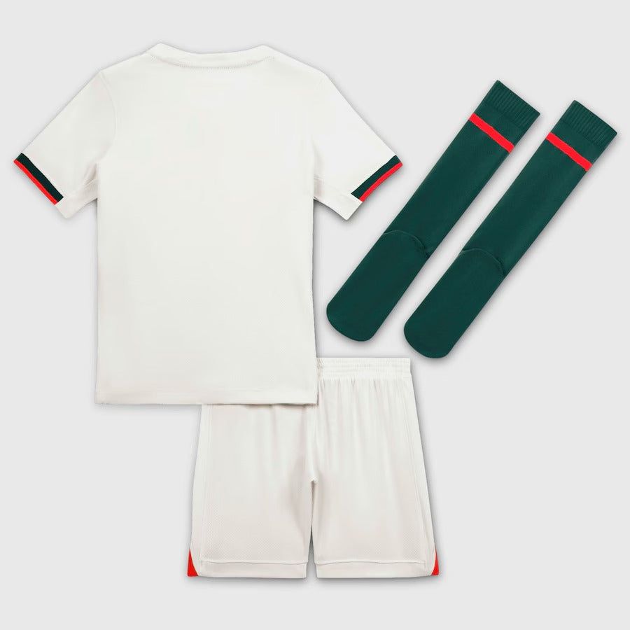 Børnetrøje Chelsea FC udebane sæson 2025-2026 med shorts