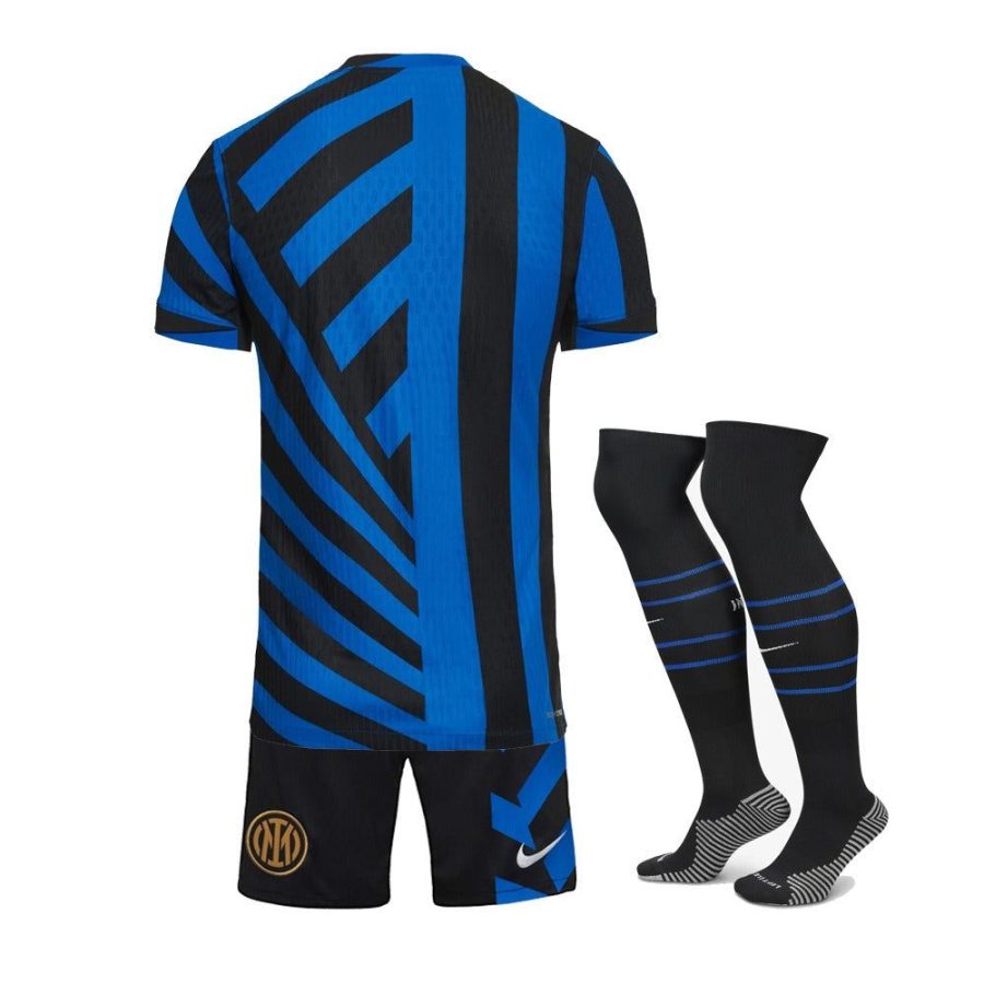Børnefodboldtrøje Inter Milan hjemmebane sæson 2024 2025 med matchende shorts