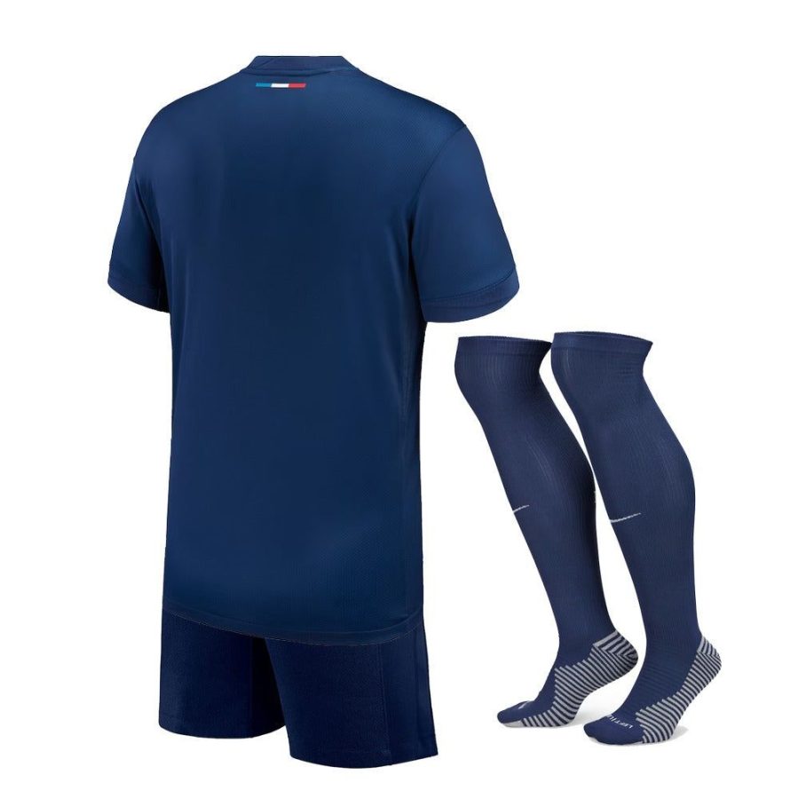 maillot-enfant-psg-domicile-saison-2024-2025-avec-short-et-chaussettes Børnetrøje PSG hjemmebanetrøje sæson 2024 2025 med shorts og strømper