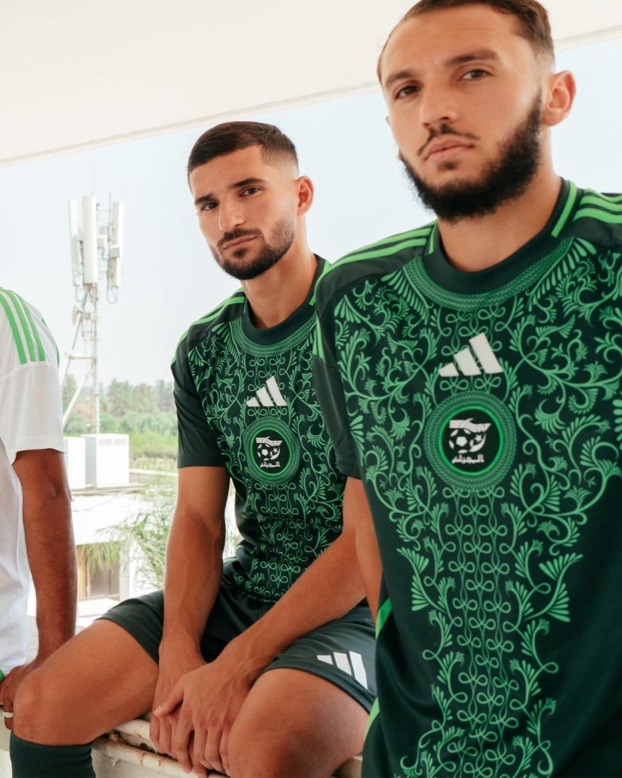 maillot-exterieur-algerie-saison-2024-2025-pour-supporter-les-fennecs Udebanetrøje Algeriet sæson 2024 2025 til at støtte Fennecs