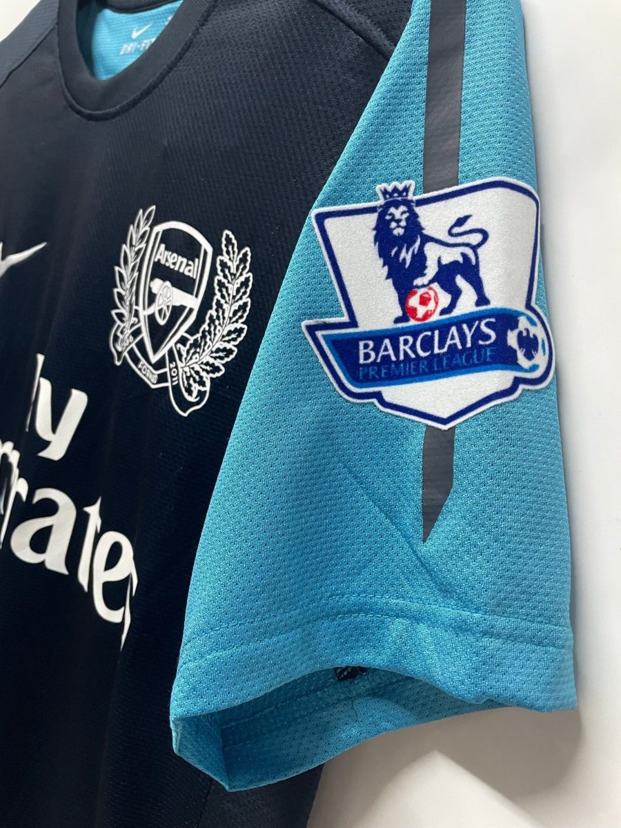 Udebanetrøje Arsenal FC sæson to tusind elleve to tusind tolv