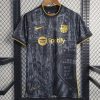 maillot-fc-barcelona-cityscape-20252026 FODBOLDTRØJE FC BARCELONA CITYSCAPE 20252026