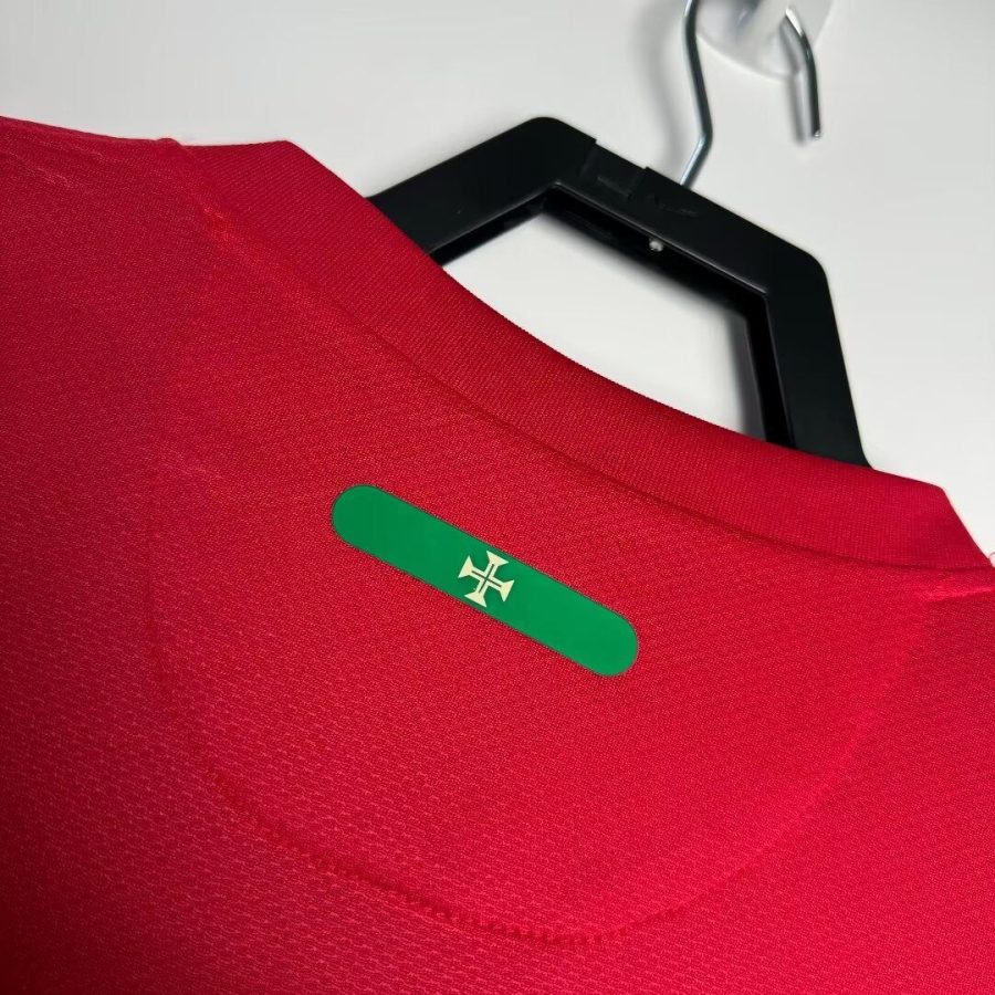 maillot-supporter-portugal-domicile-rouge-2010 supportertrøje Portugal hjemmebane rød 2010