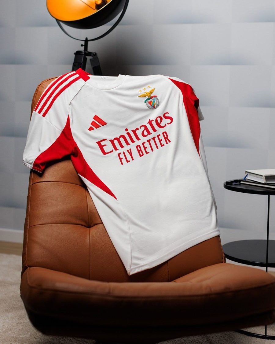Third-trøje SL Benfica sæson 2025 2026 officiel udebanetrøje