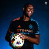tenue-away-new-york-city-fc-2024-2025-maillot-de-football-homme-manches-courtes Udebanedragt New York City FC 2024 2025 herrefodboldtrøje kortærmer