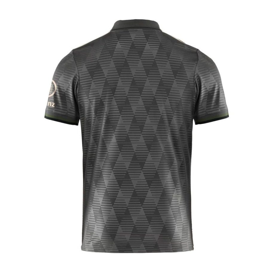 tenue-de-football-bayern-munich-speciale-oktoberfest-maillot-domicile-saison-deux-mille-vingt-quatre-deux-mille-vingt-cinq fodboldtrøje Bayern München speciel Oktoberfest hjemmebanetrøje sæson to tusind fireogtyve to tusind femogtyve