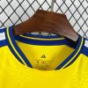 tenue-de-football-suedoise-a-domicile-2026-maillot-bleu-et-jaune svensk hjemmebanetøj 2026 fodboldtrøje blå og gul
